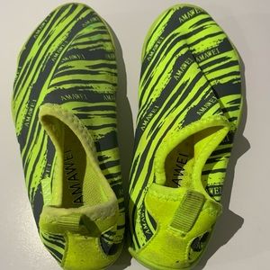 Boys  AmaweI Water Shoes